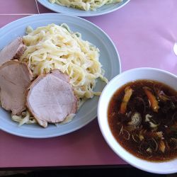 つけめん中盛(チャーシュー３枚)1100円