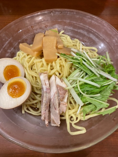 「【季節限定】冷やし中華　８２０円」@壱角家 東神奈川店の写真