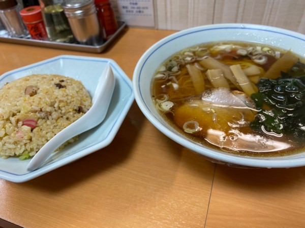 「半チャンラーメン」@平和軒の写真