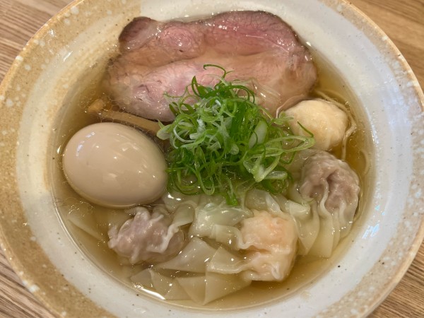 「肉海老ワンタン麺 白+味玉」@DURAMENTEIの写真