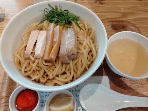 「まぜそば」@らぁ麺 はやし田 TXGAおおたかの森店の写真