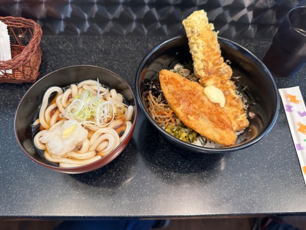 「【のり弁当（うどん付き）600円」@葉花テイクうどんの写真