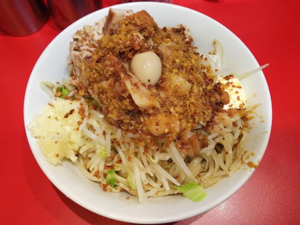 「【限定】冷し中華（半分）ニンニクアブラFGマヨ　880円」@麺屋HEROの写真