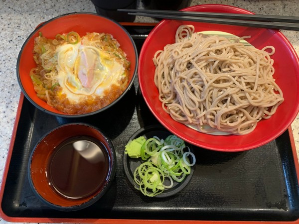 「ミニねぎ玉丼セットそば 550円」@名代 富士そば 国分寺店の写真