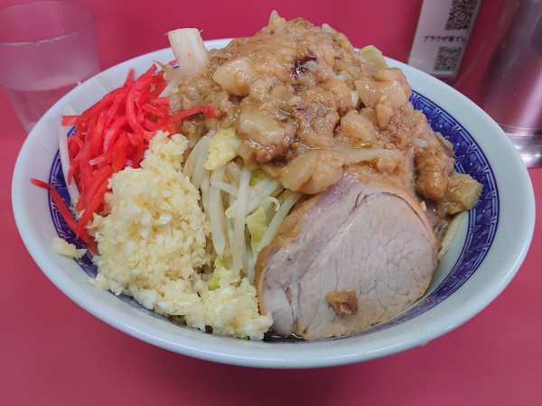 「小　少なめ　ニンニクアブラ」@ラーメン二郎 桜台駅前店の写真