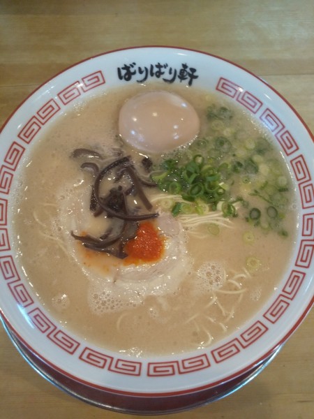 「味玉ラーメン」@博多らーめん ばりばり軒 一宮本店の写真