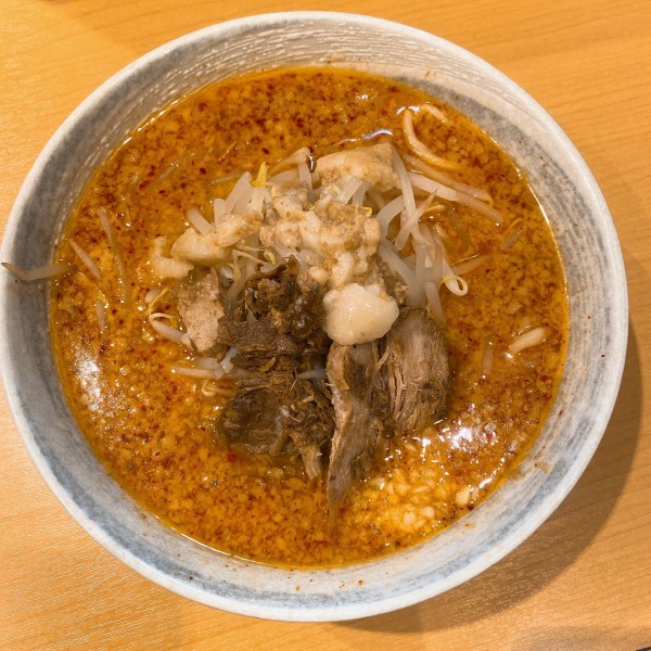 「カラ豚ラーメン」@阿佐谷らーめん酒房 萬の写真