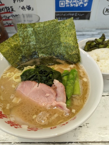 「ラーメン+アスパラガス」@二代目 谷瀬家の写真