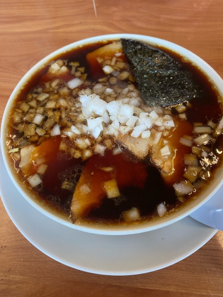 「黒チャーシュー麺➕麺固め」@えびす家の写真