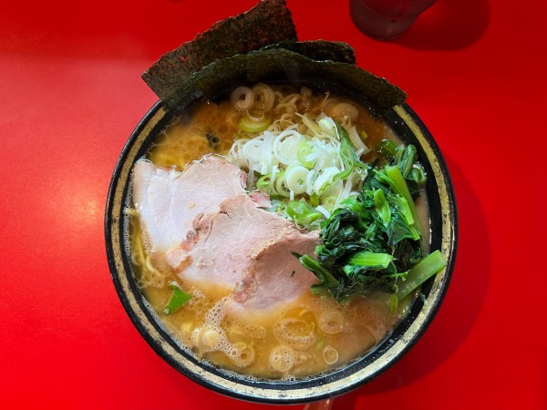 「中盛チャーシューメン　1,140円　ネギ増し　80円」@厚木家の写真