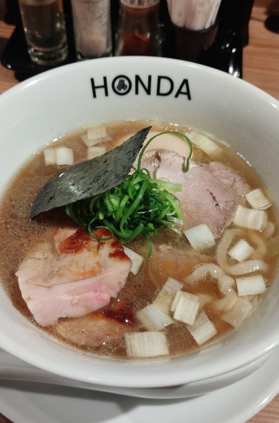 「らぁめん醤油上」@本田麺業 神田西口駅前店の写真