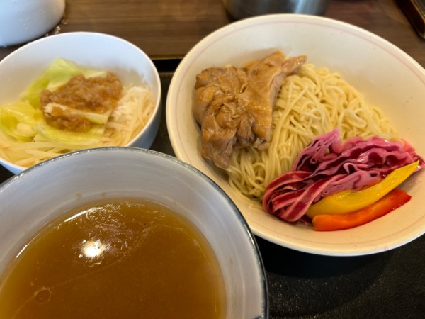 「【限定】コンソメつけ麺880円+ジロめし（ランチサービス）」@INOSHOWの写真