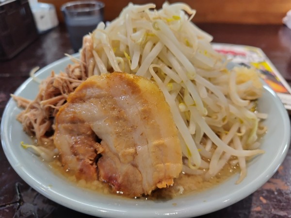 「らーめん　※野菜マシ　※クーポンで５００円」@麺51の写真