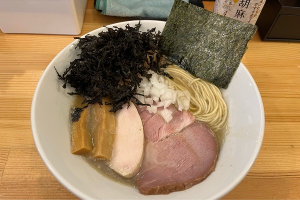 「煮干らーめん 塩+岩のり」@煮干らーめん 川むらの写真