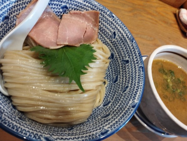 「鶏魚介濃厚つけ麺(大盛)(930)」@麺也 時しらずの写真