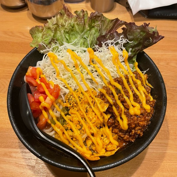 「タコスまぜそば+水餃子  ￥900+￥0」@つけめん・まぜそば むじゃきの写真