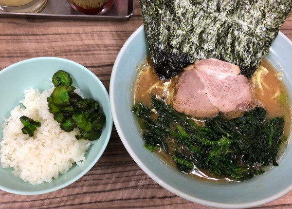 「ラーメン並」@横浜ラーメン 武蔵家 中野本店の写真