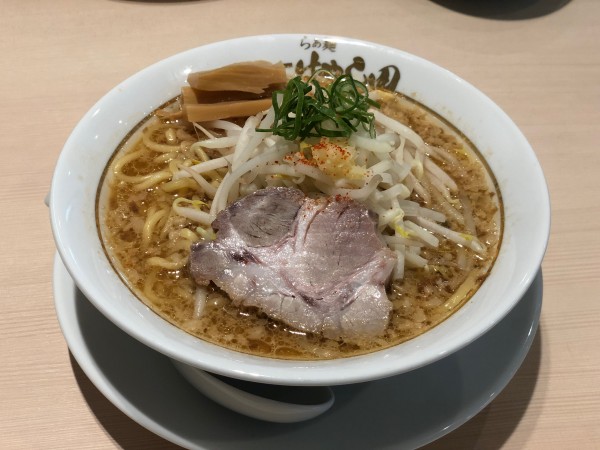 「味噌ラーメン」@らぁ麺はやし田 武蔵村山店の写真