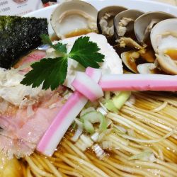 蛤と鶏と煮干しのトリプルラーメン