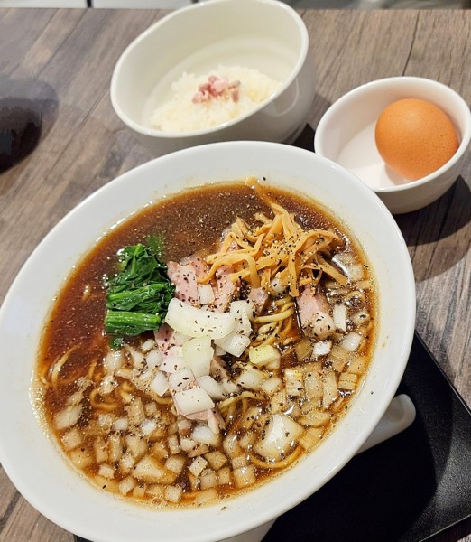 「限定 青鯖 +裏メニューTKG」@三つ由の写真