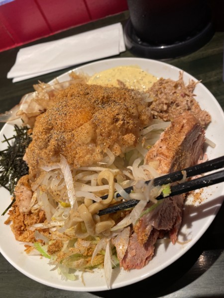 「汁なしまぜそば」@らーめん 豚島の写真