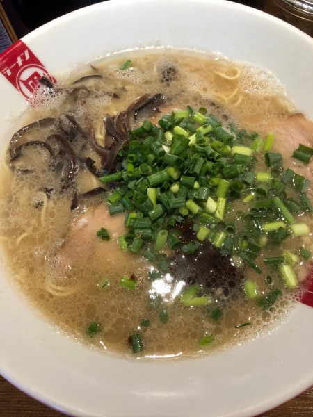 「豚王ラーメン」@ラーメン凪 豚王 渋谷店の写真