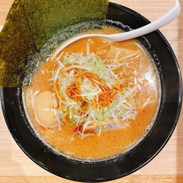 「特製濃厚味噌らーめん」@威風 三軒茶屋店の写真