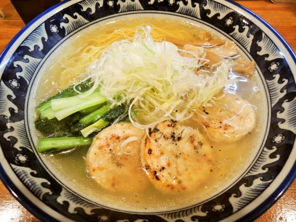 「鶏そば 塩」（850円）