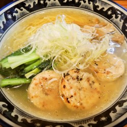 「鶏そば 塩」(850円)