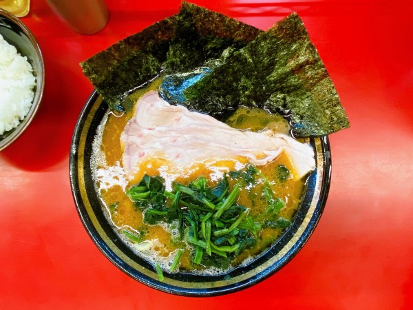 「チャーシューメン:950円、小ライス:60円」@柏 王道家の写真