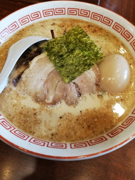 「豚骨醤油味玉」@二代目 哲麺 八王子店の写真