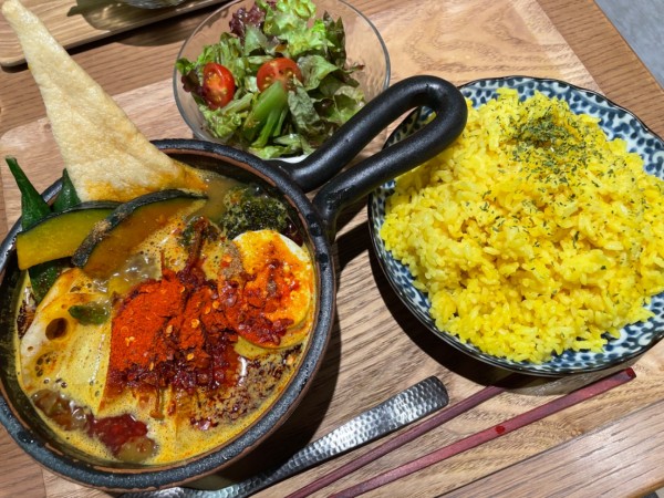 「野菜たっぷりベジタブルスープカレー」@土鍋カリー ぼんたの写真