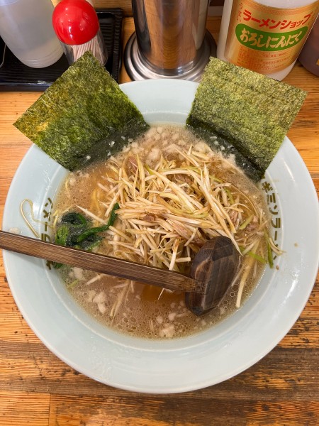 「ネギラーメン 800円」@ラーメンショップ 椿 上彦川戸店の写真