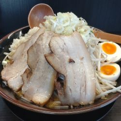 男のニンニクみそラーメン