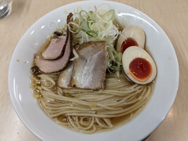 「特製稲庭中華そば 醤油」@食堂 七彩の写真