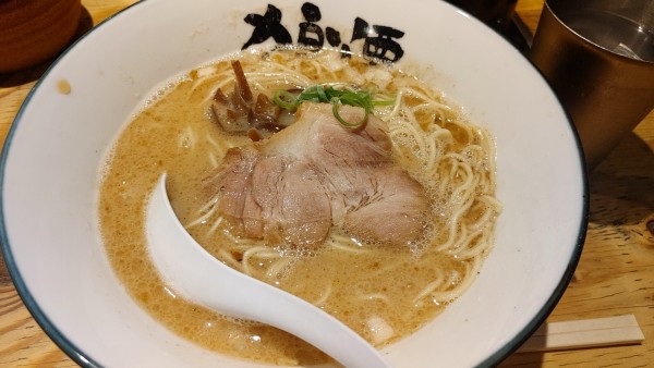 「海らーめん」@狼煙 松本駅前店の写真