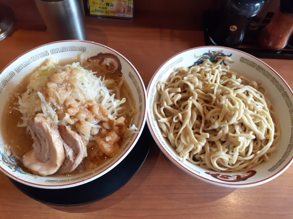 「大ラーメン、つけ麺」@豚山 町田店の写真