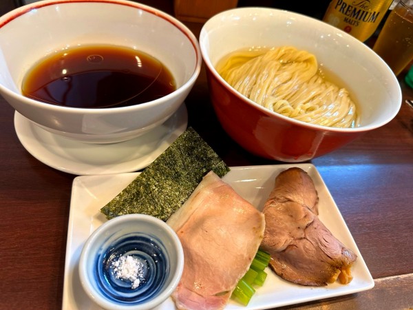 「つけめん＋皿ワンタン他」@とものもとの写真