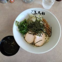 限定 煮干し出汁のザル中華 700円