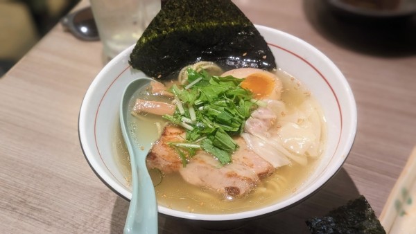 「淡麗塩（880円）」@麺者 雄の写真