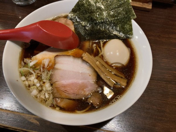 「たまり中華そば」@中華そば 東京ぐれっちの写真