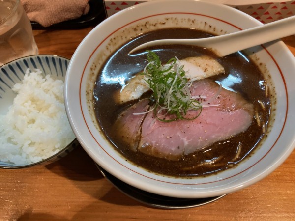 「源玄ブラックSOBA」@麺処 源玄の写真