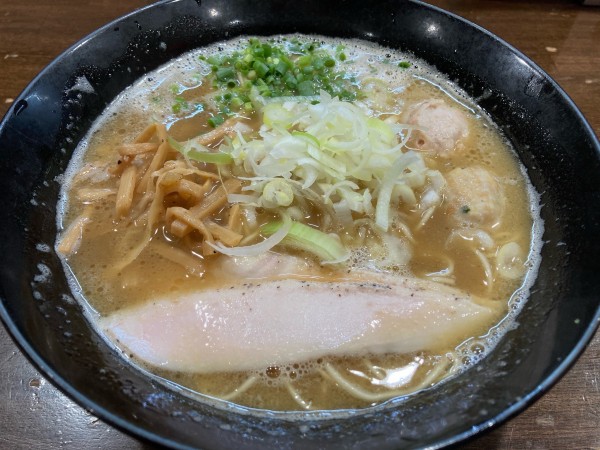 「純鶏白湯・醤油」@鶏々 TORIDORIの写真