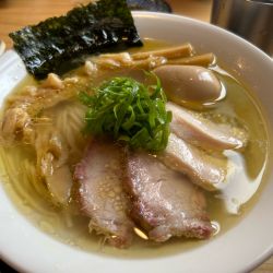 特級黒さつま鶏塩1330円