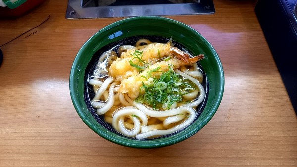 「えび天うどん」@くら寿司 出雲店の写真