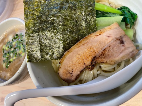 「newつけ麺850円＊(ランチのみ)白湯担々麺900円(水餃」@らーめん鶏の一の写真