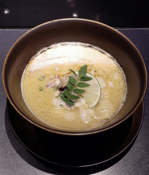 「牡蠣白湯koeruラーメン」@NEXT□の写真