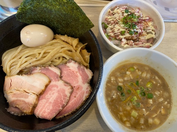 「特製濃厚鶏つけそば+チャーシュー丼 1230+350」@麺屋壱心の写真