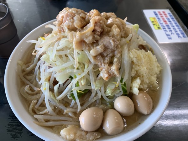 「小ラーメン＋豚マシ2＋うずら」@ラーメン二郎 柏店の写真