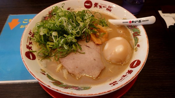 「こってりラーメン大盛り＋ネギ＋煮玉子」@天下一品 甲府向町店の写真